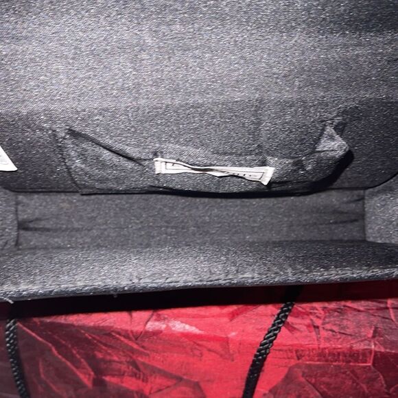 La Regale Black‎ Beaded Evening Bag - Picture 9 of 11